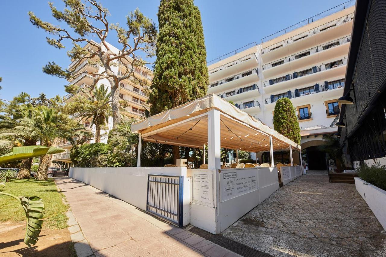 פלאמוס Hotel Trias מראה חיצוני תמונה