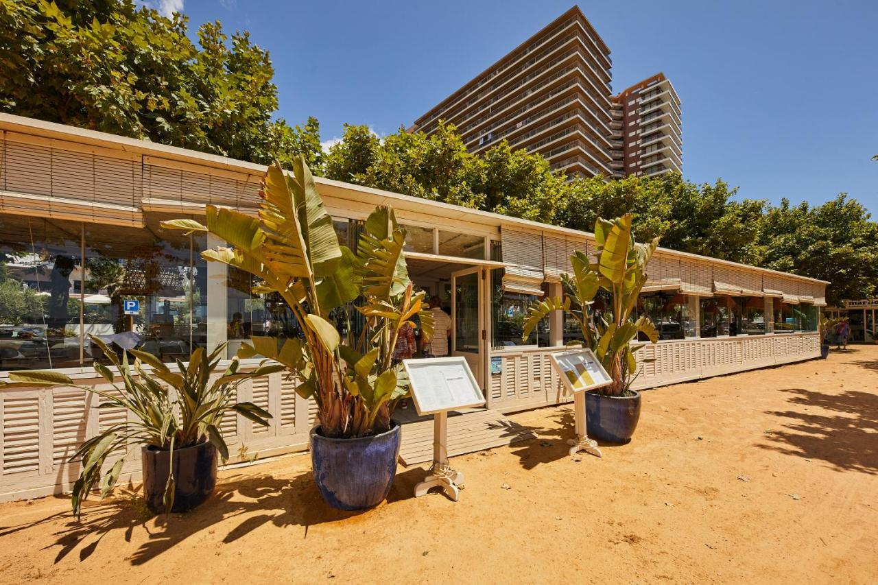 פלאמוס Hotel Trias מראה חיצוני תמונה