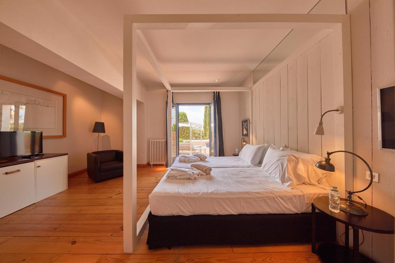 פלאמוס Hotel Trias מראה חיצוני תמונה