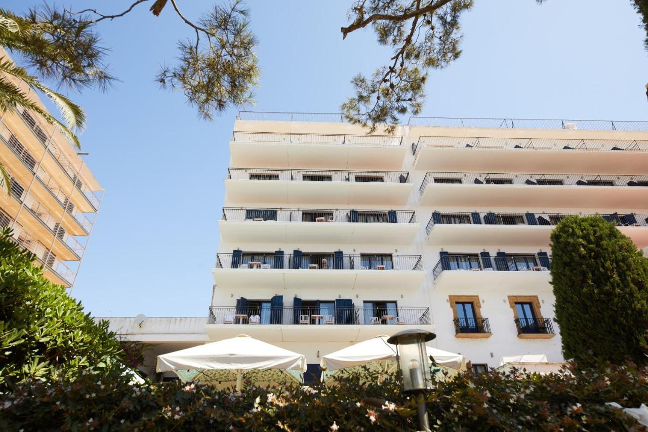 פלאמוס Hotel Trias מראה חיצוני תמונה