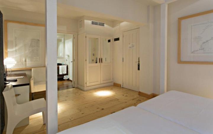 פלאמוס Hotel Trias מראה חיצוני תמונה